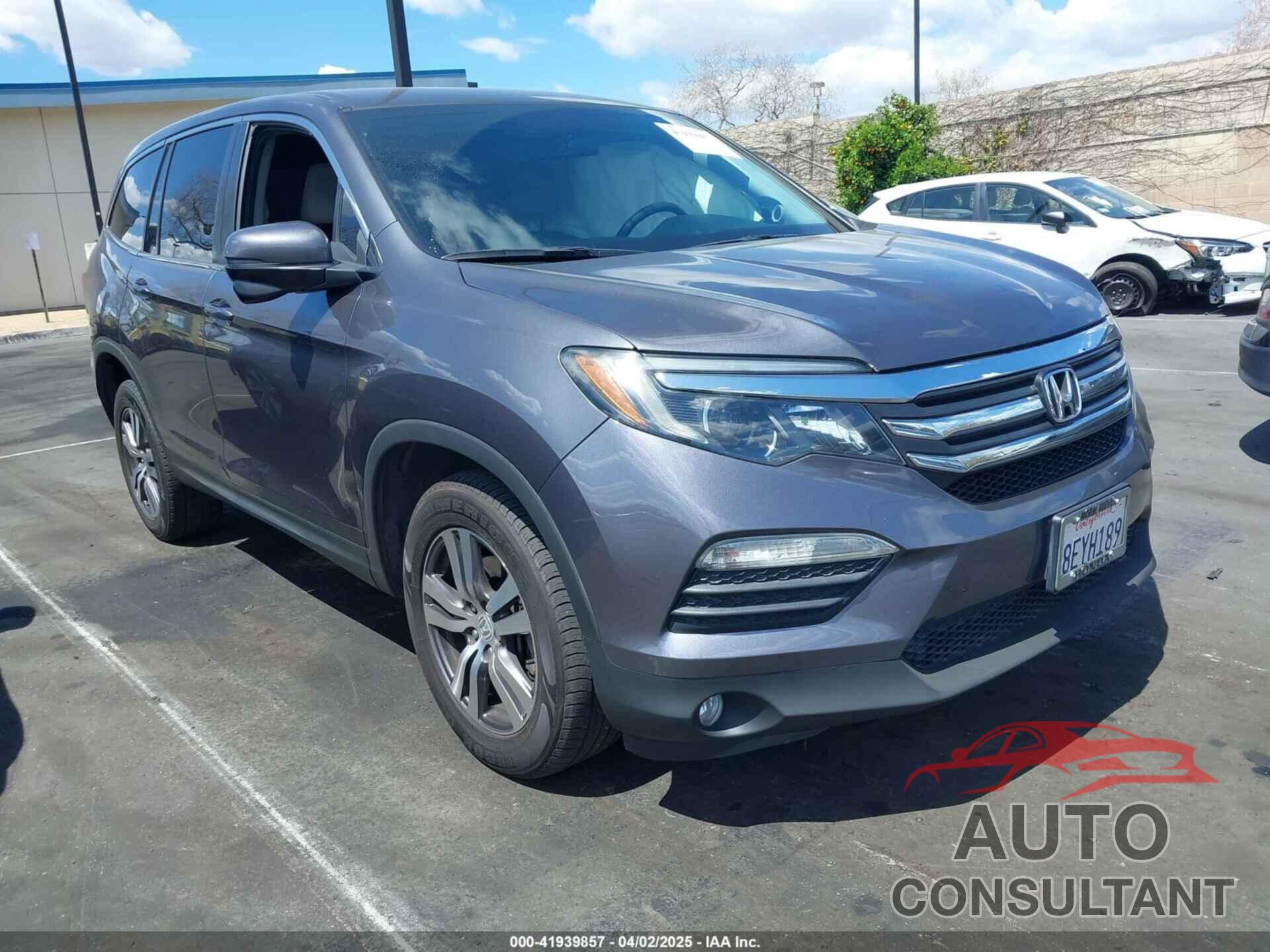 HONDA PILOT 2017 - 5FNYF5H37HB019476