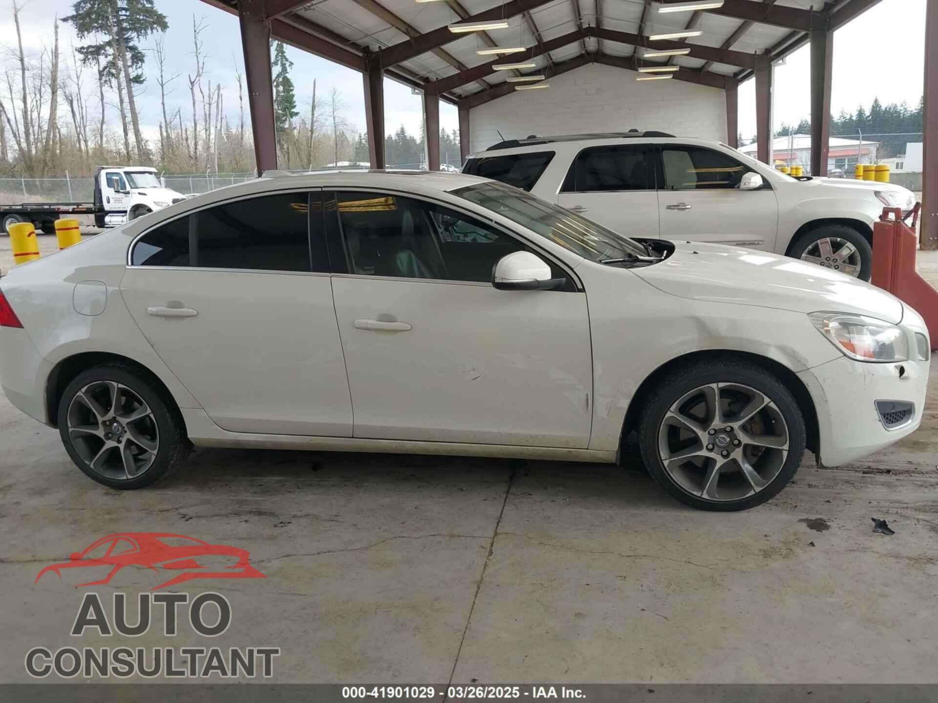 VOLVO S60 2013 - YV1902FH2D1218127