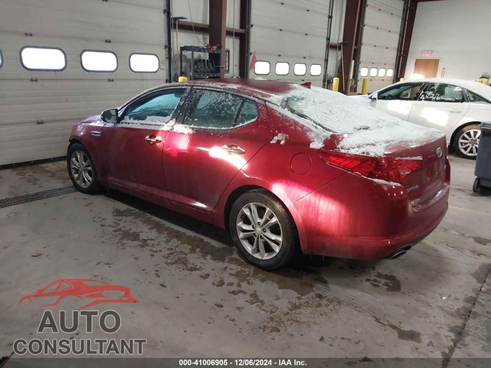 KIA OPTIMA 2012 - 5XXGN4A72CG077569