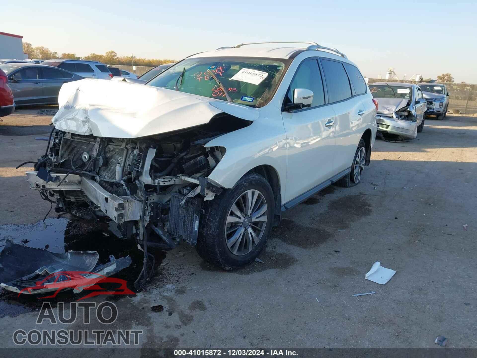 NISSAN PATHFINDER 2017 - 5N1DR2MN1HC907225