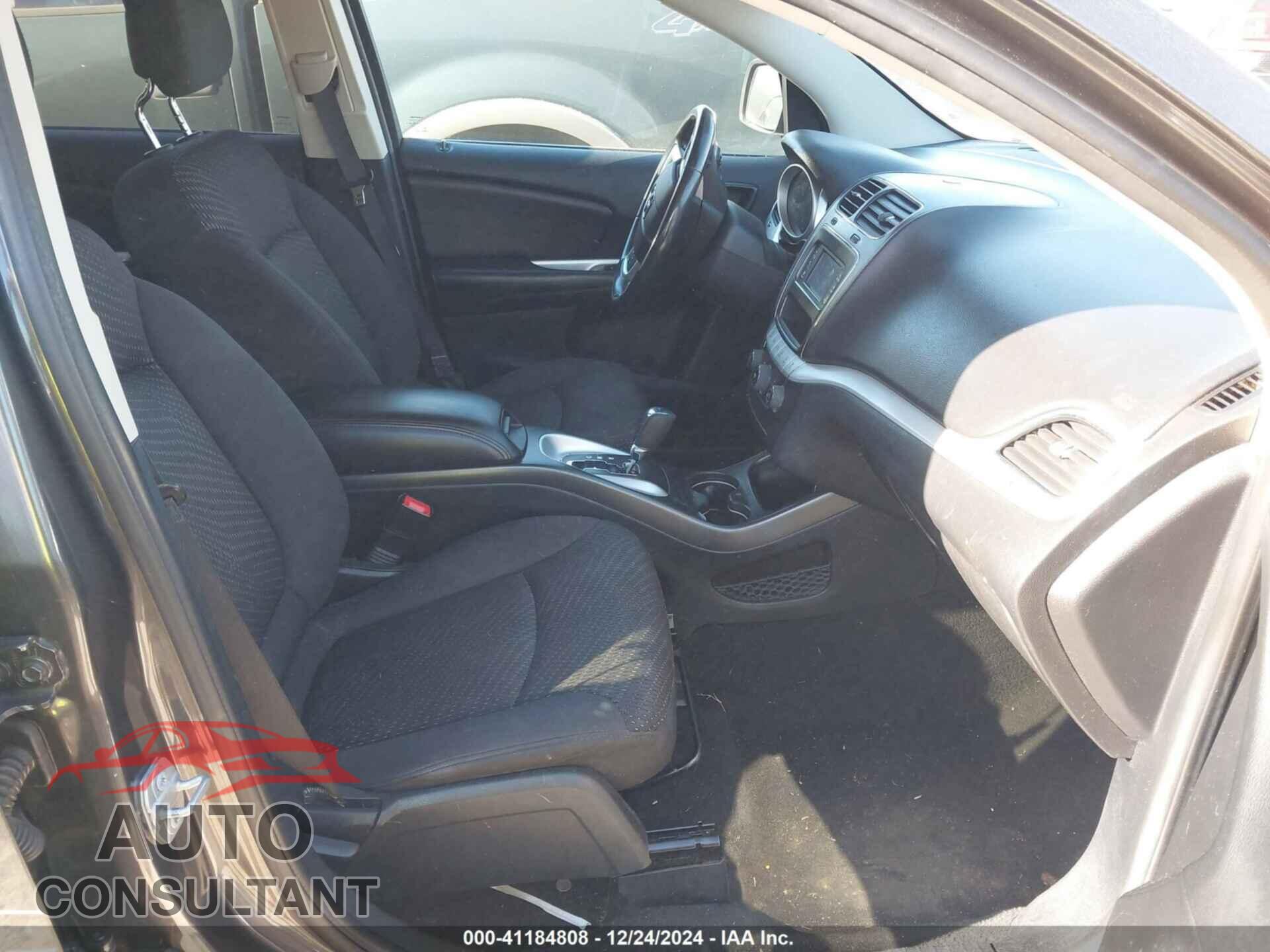 DODGE JOURNEY 2017 - 3C4PDCBB5HT549677
