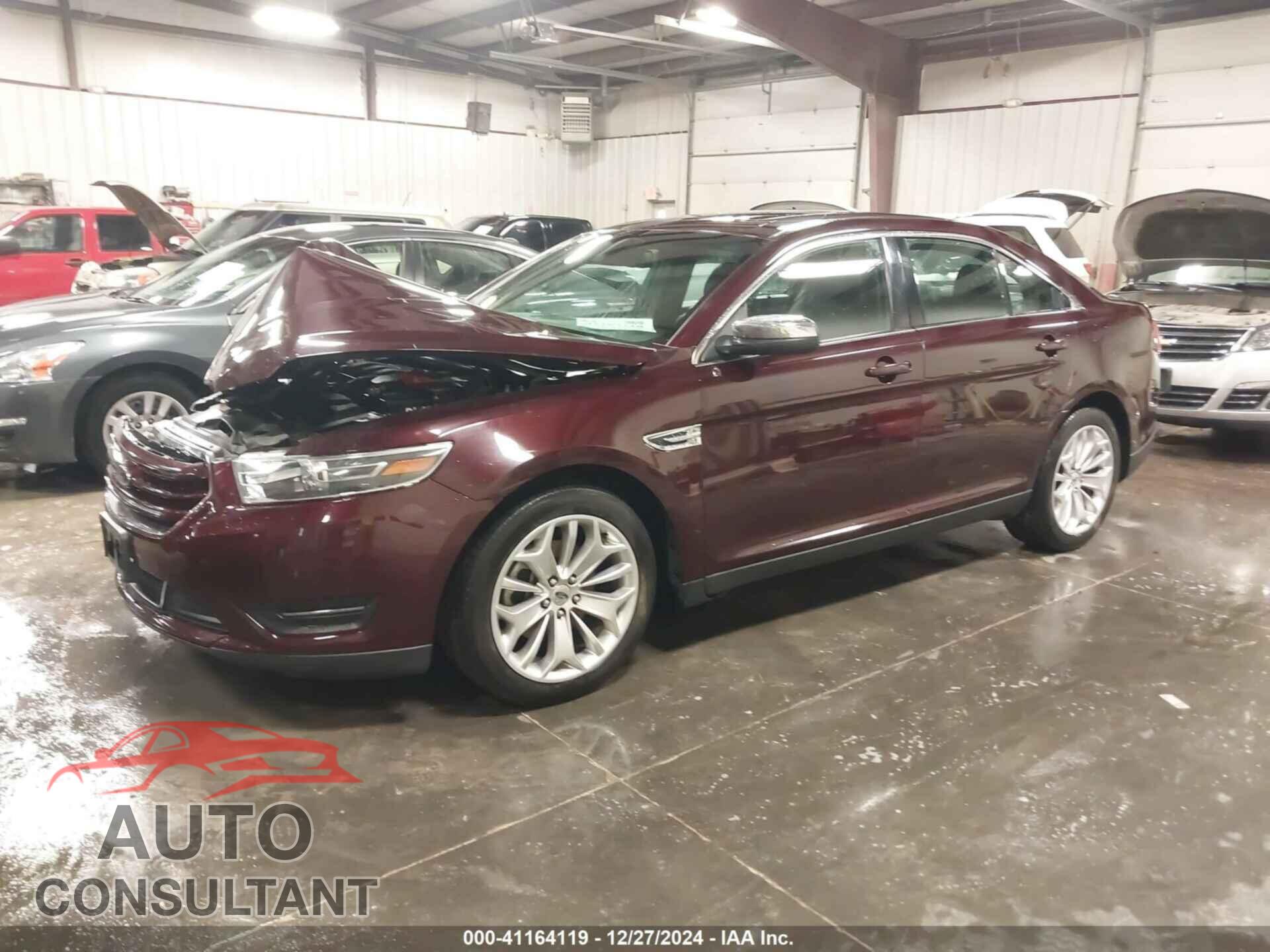 FORD TAURUS 2019 - 1FAHP2F89KG118443