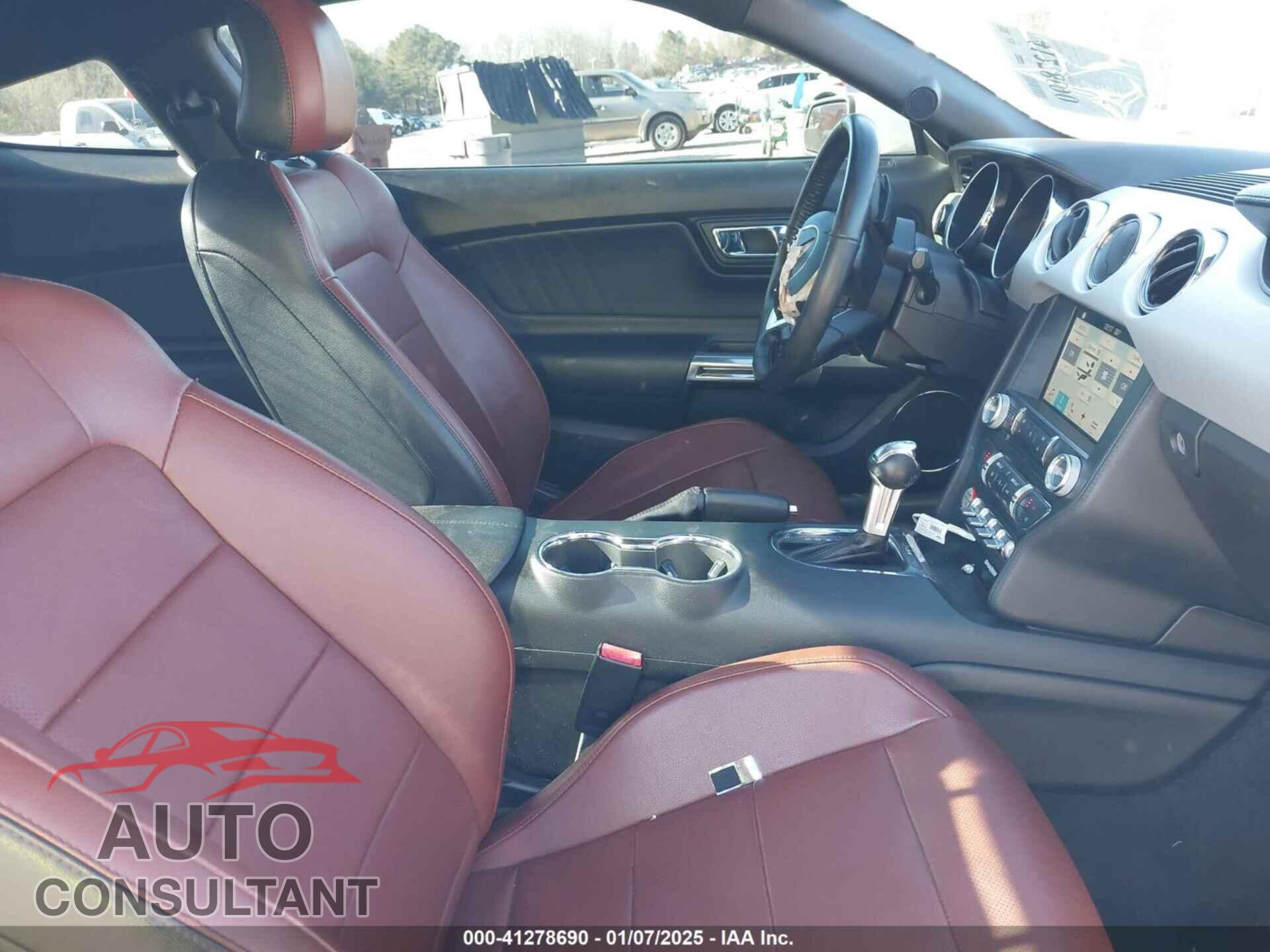 FORD MUSTANG 2017 - 1FA6P8TH8H5212333