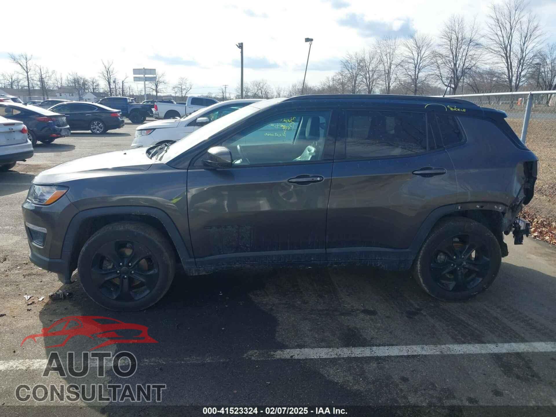 JEEP COMPASS 2020 - 3C4NJDBB9LT157221
