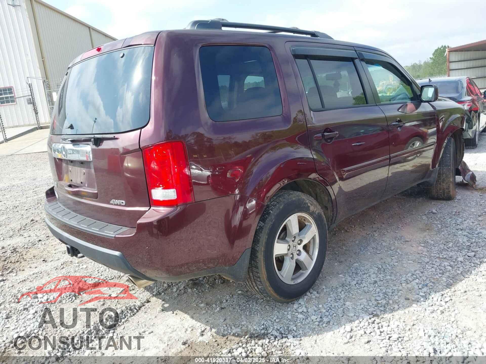 HONDA PILOT 2011 - 5FNYF4H58BB087840