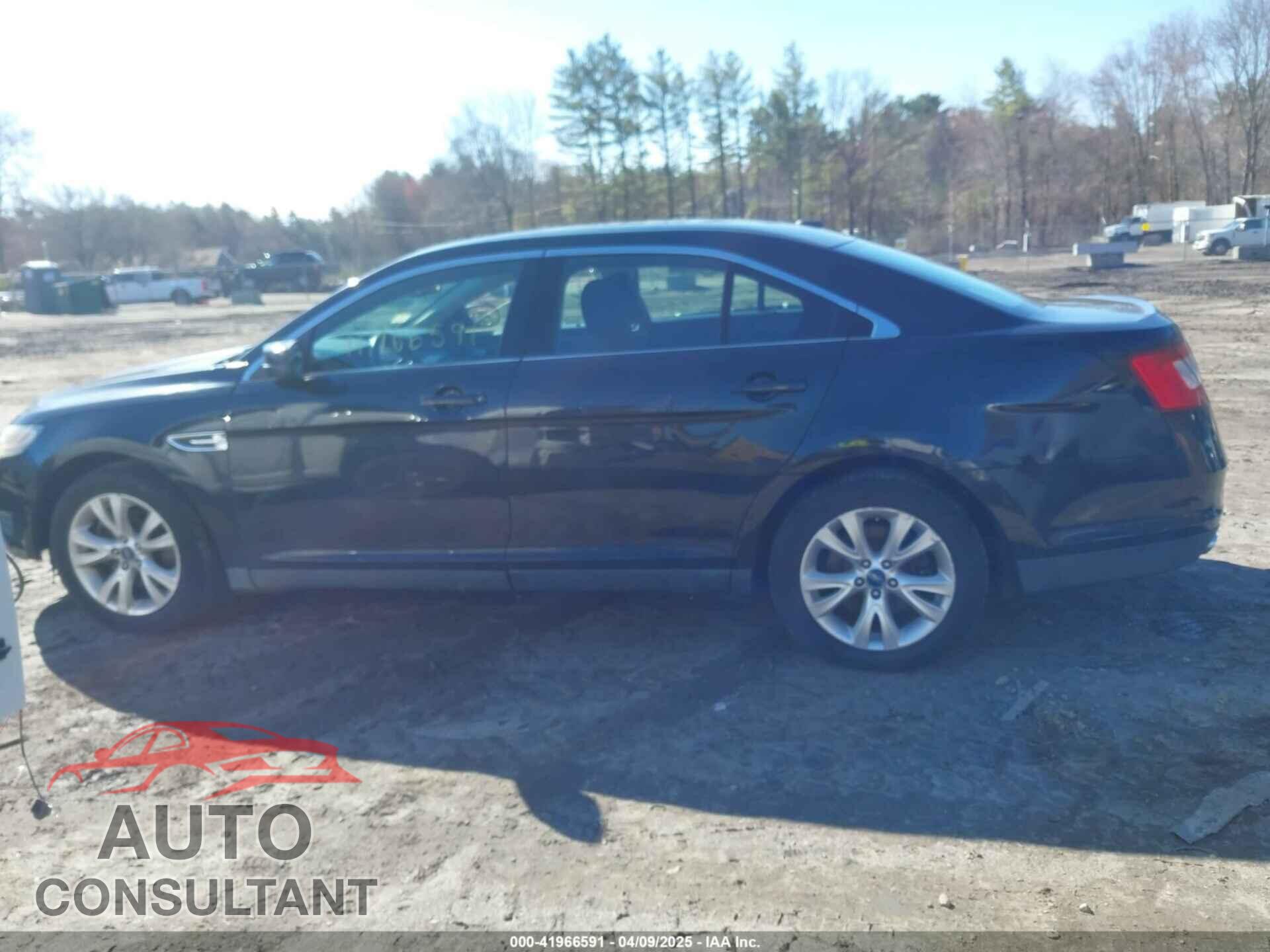 FORD TAURUS 2010 - 1FAHP2EW2AG126768
