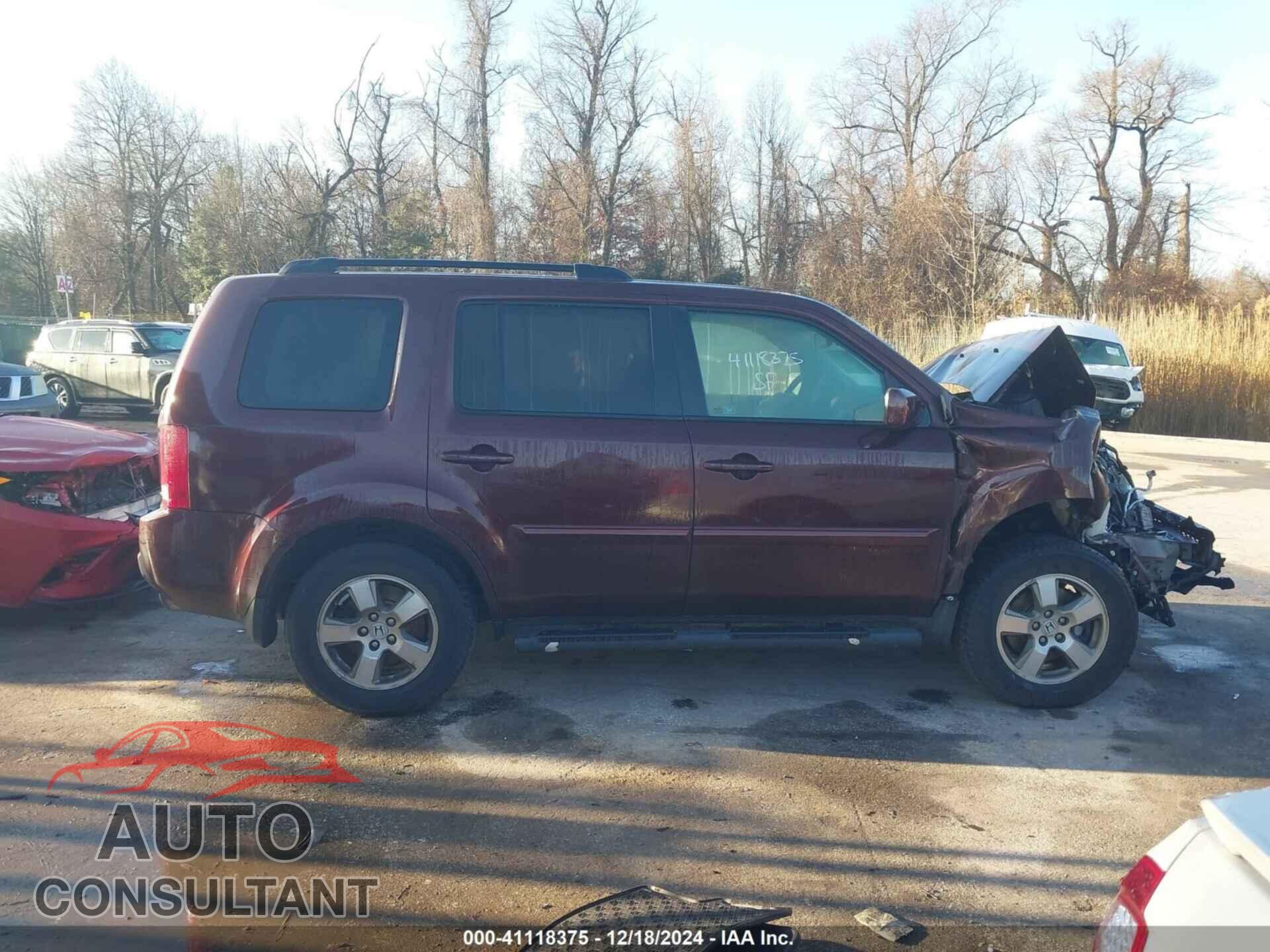HONDA PILOT 2011 - 5FNYF4H60BB015491