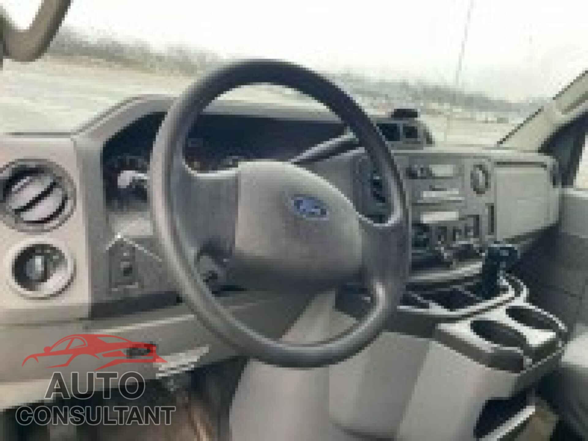 FORD ECONOLINE 2019 - 1FDXE4FS0KDC53732