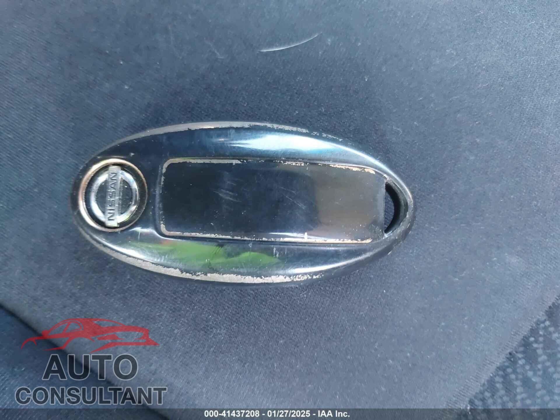 NISSAN PATHFINDER 2013 - 5N1AR2MM4DC628209