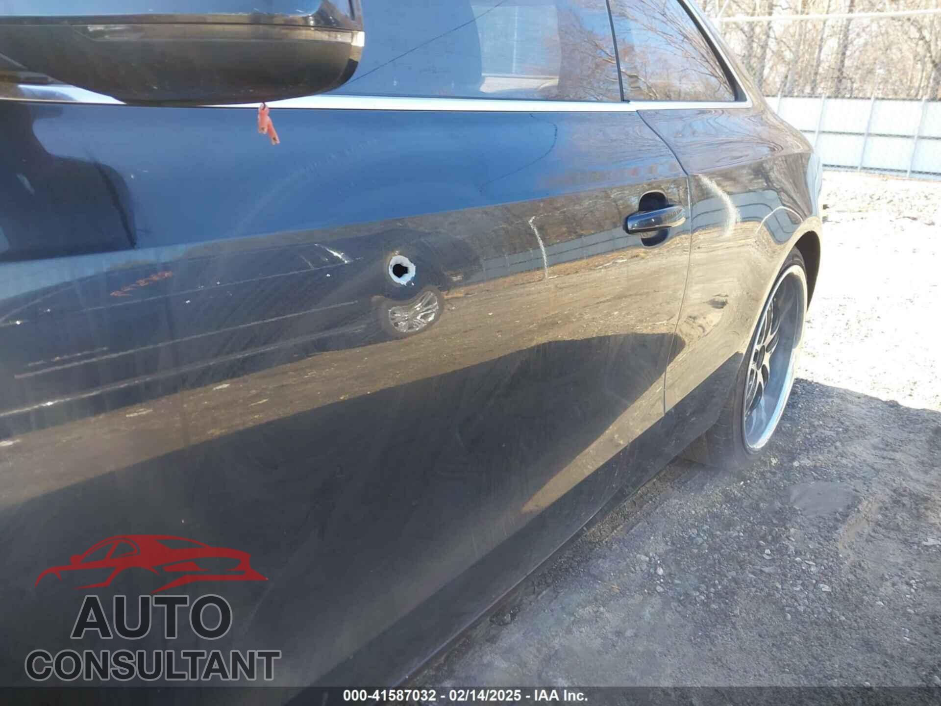 AUDI A5 2014 - WAULFAFR3EA021902