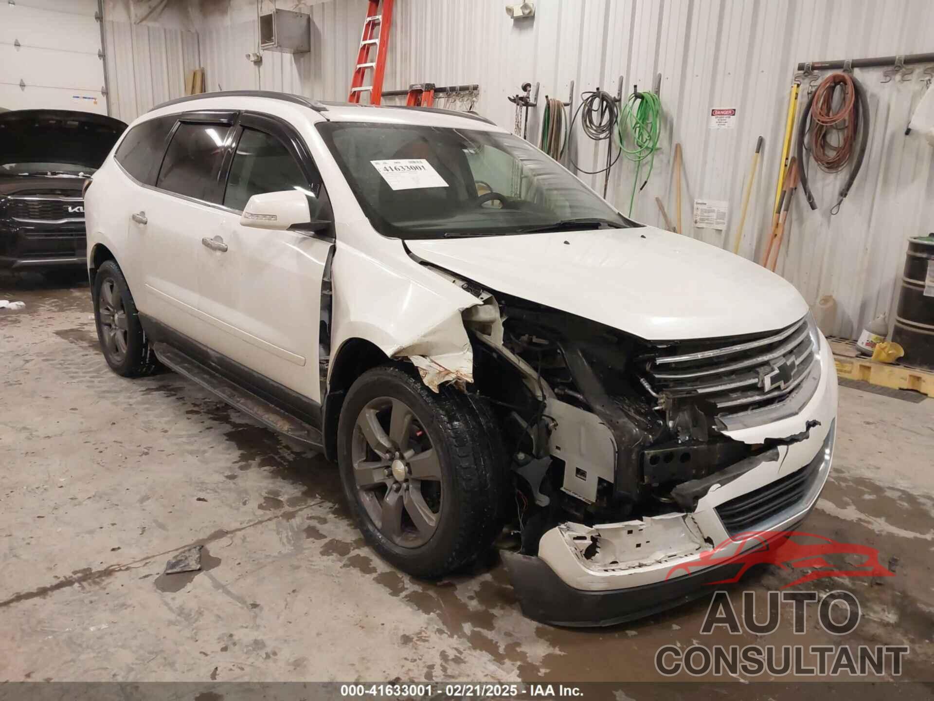 CHEVROLET TRAVERSE 2017 - 1GNKVHKD6HJ230664