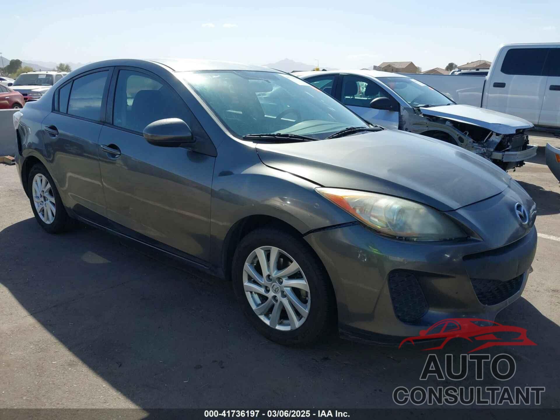 MAZDA MAZDA3 2012 - JM1BL1V85C1670386