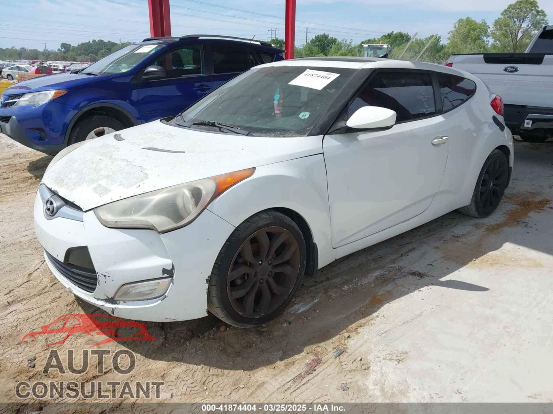 HYUNDAI VELOSTER 2013 - KMHTC6AD8DU095992
