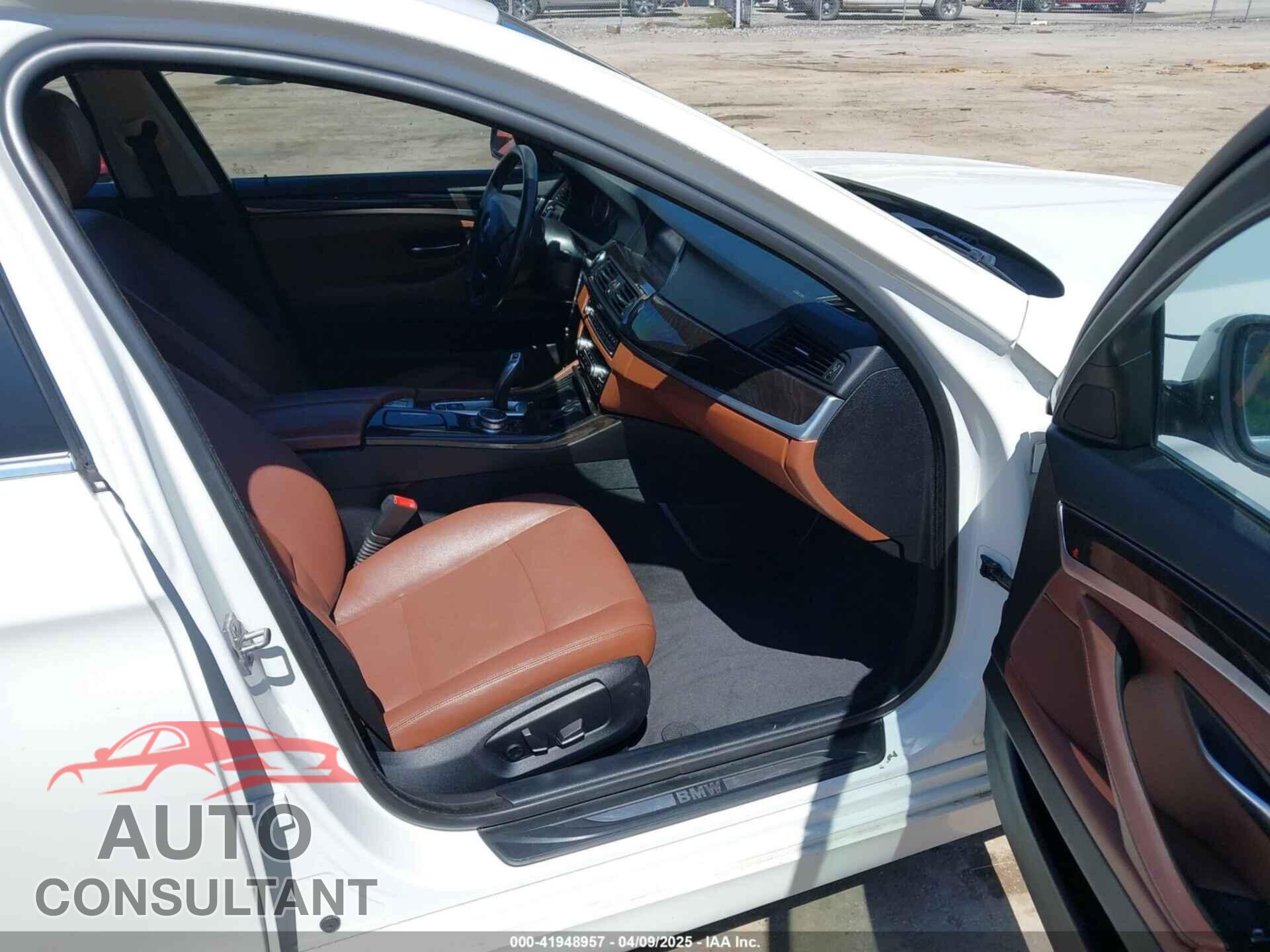BMW 528I 2015 - WBA5A7C54FG143565