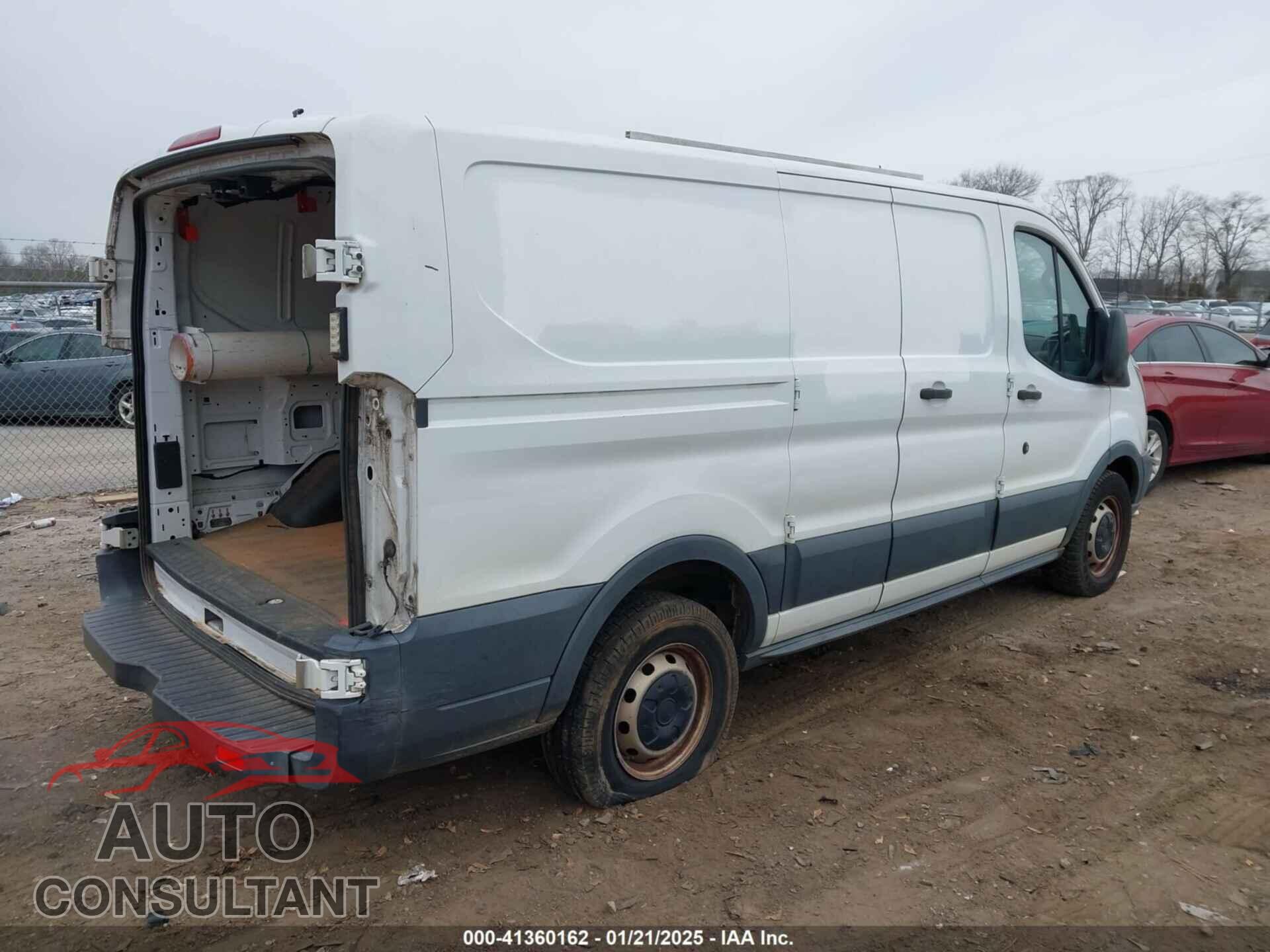 FORD TRANSIT-150 2015 - 1FTNE1ZM6FKA18311