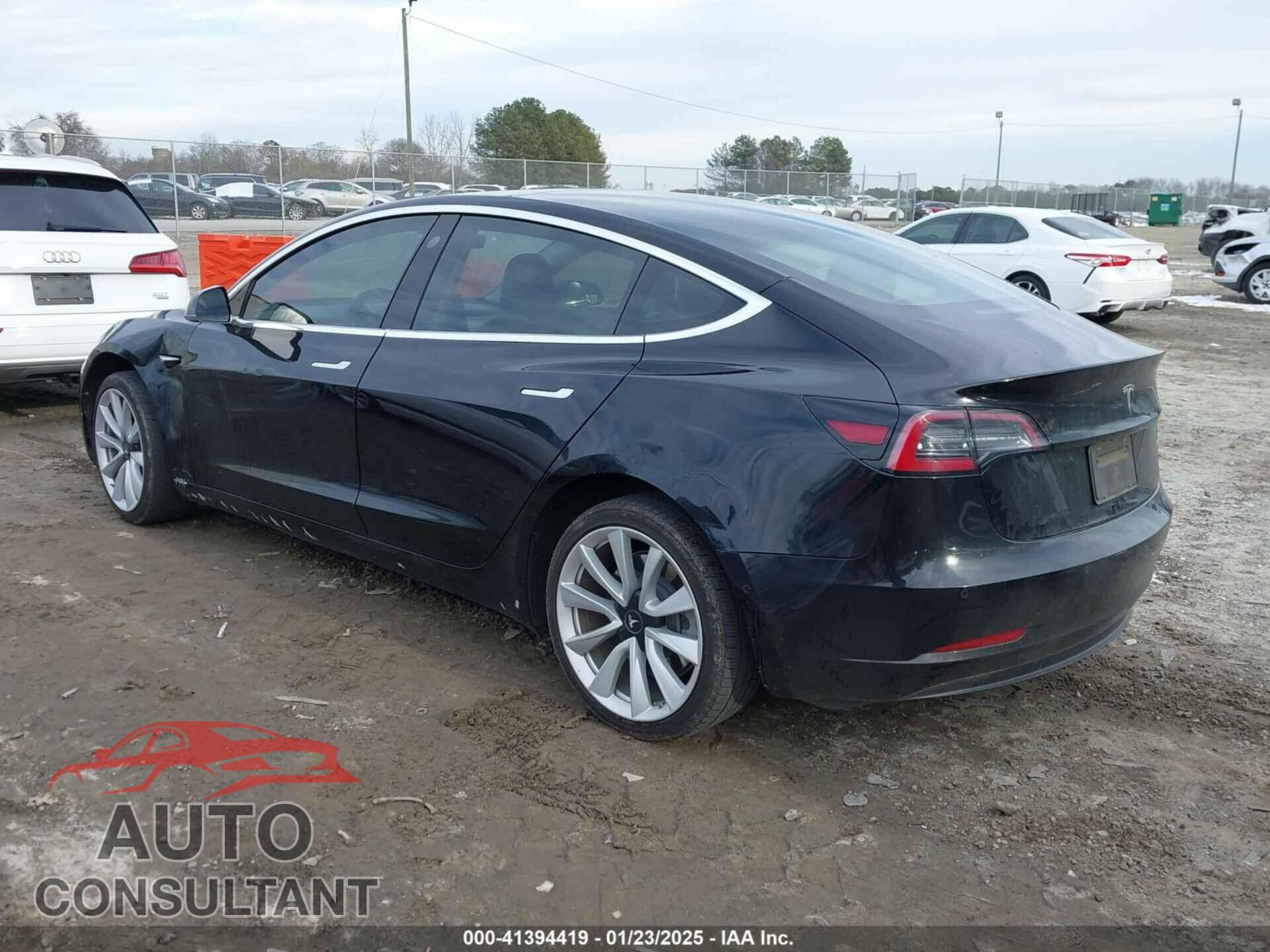 TESLA MODEL 3 2020 - 5YJ3E1EA5LF660840