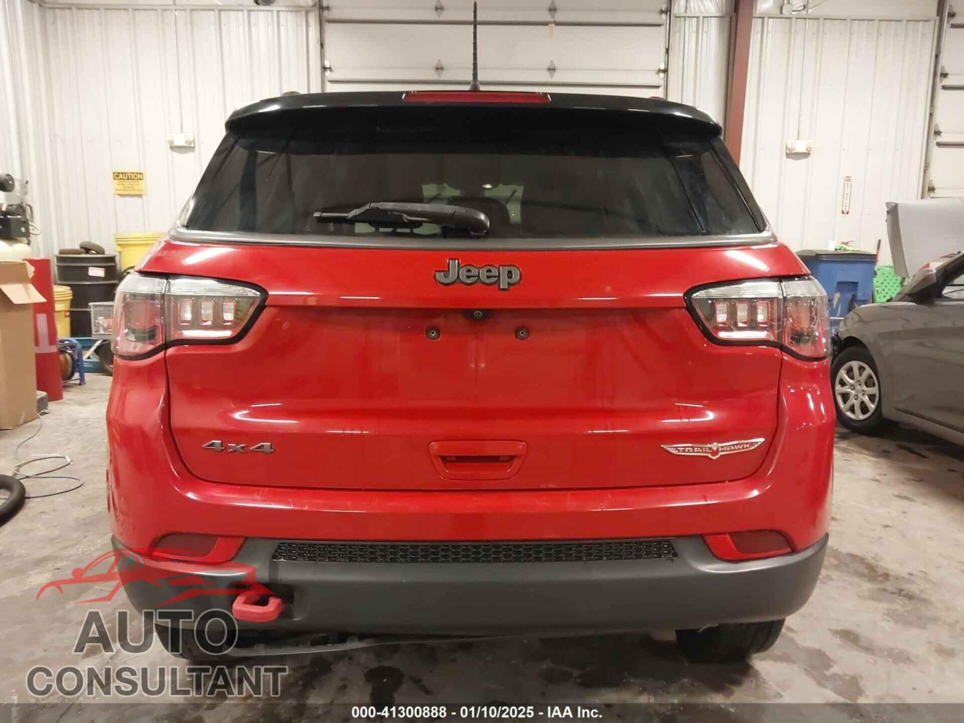 JEEP COMPASS 2019 - 3C4NJDDB8KT668950