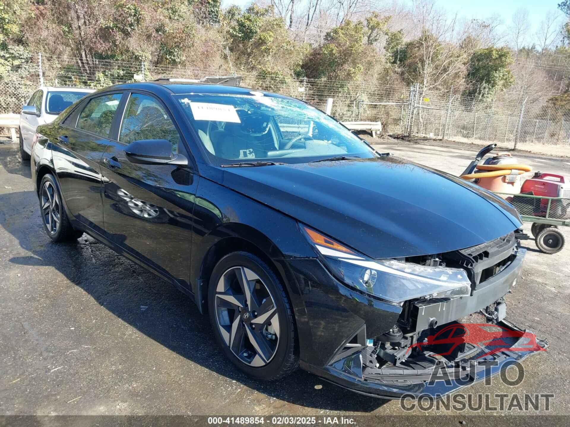 HYUNDAI ELANTRA 2023 - KMHLS4AG7PU572241