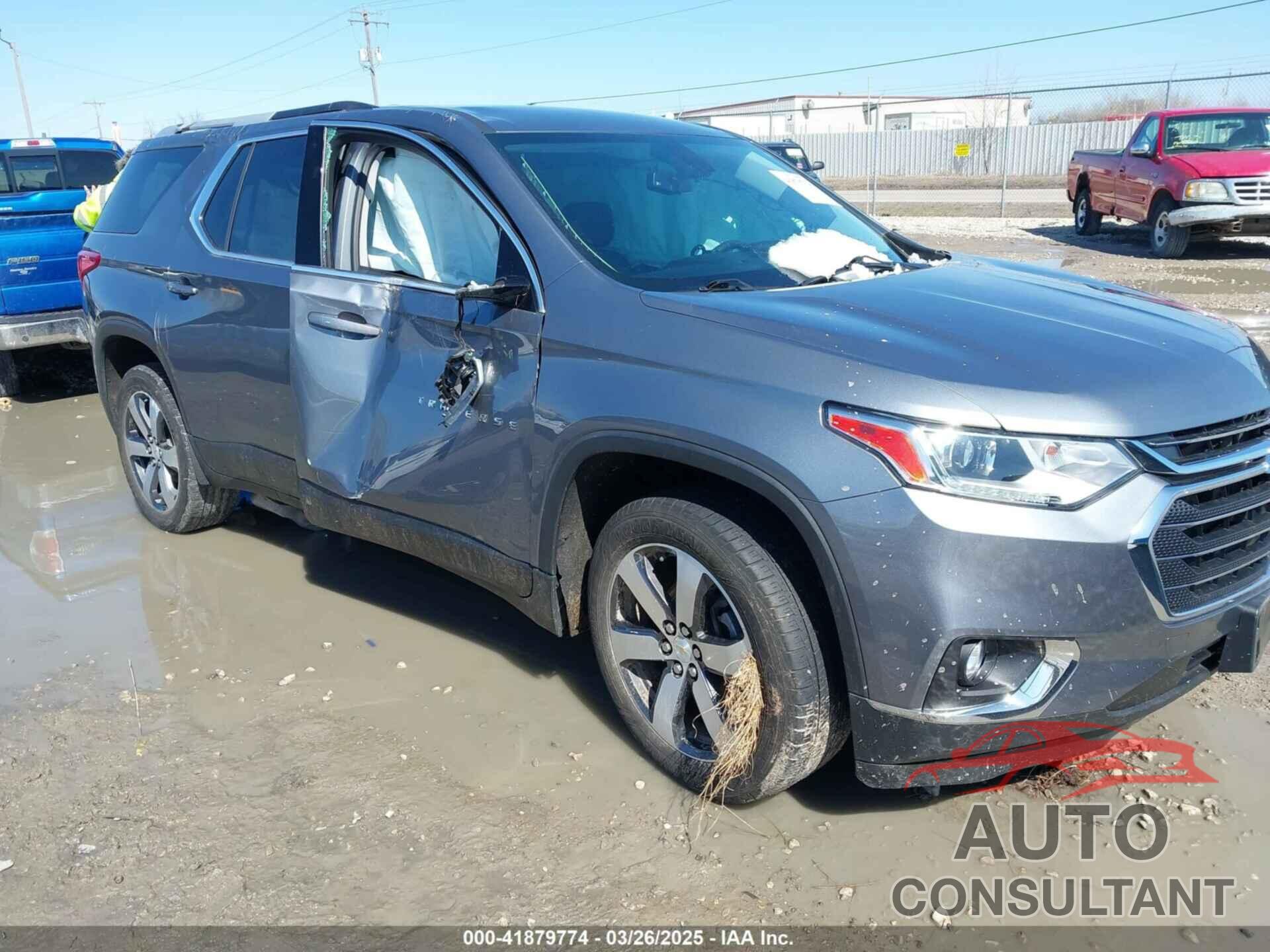 CHEVROLET TRAVERSE 2018 - 1GNEVHKW3JJ263271