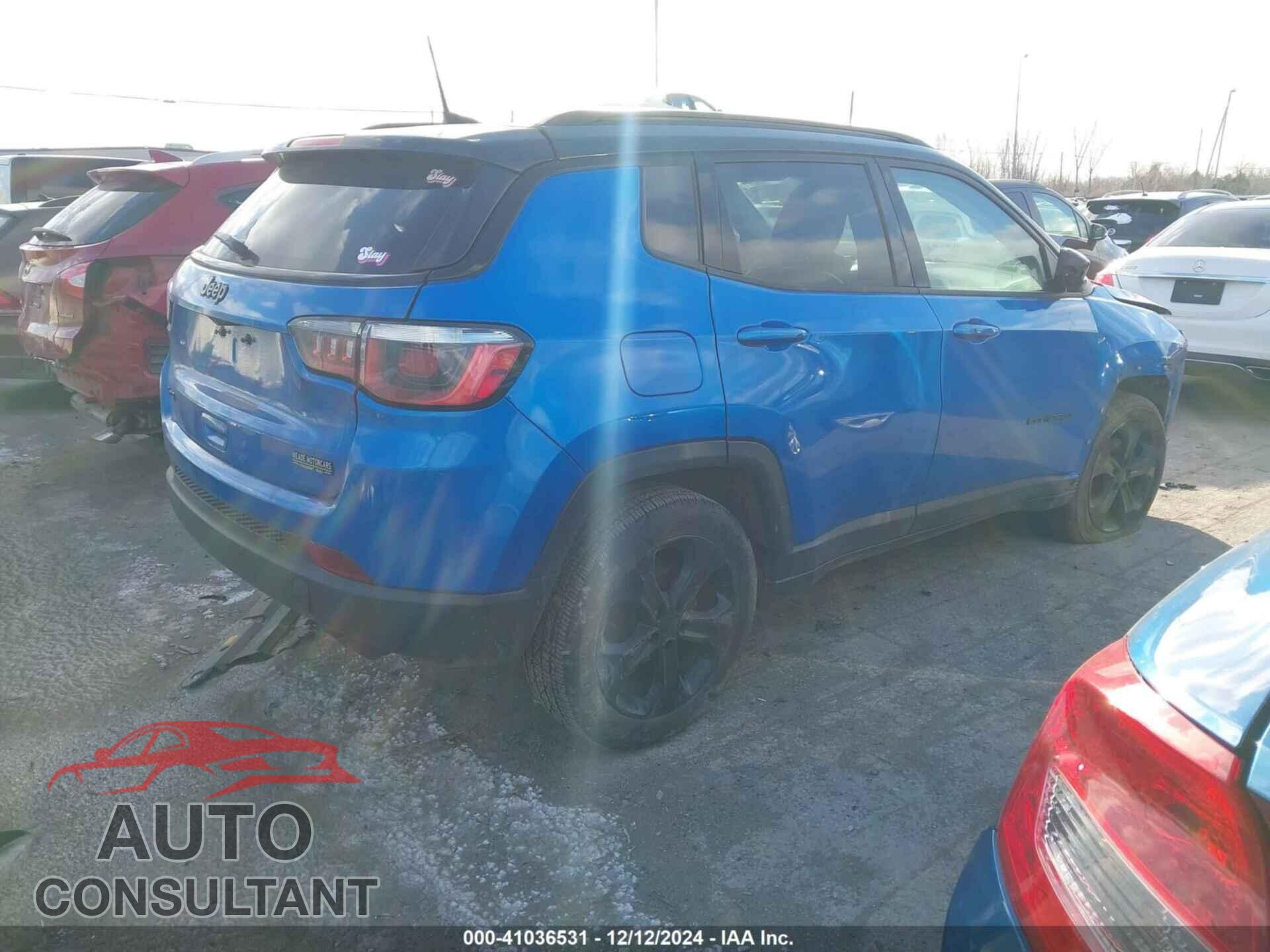 JEEP COMPASS 2018 - 3C4NJDBB6JT321036