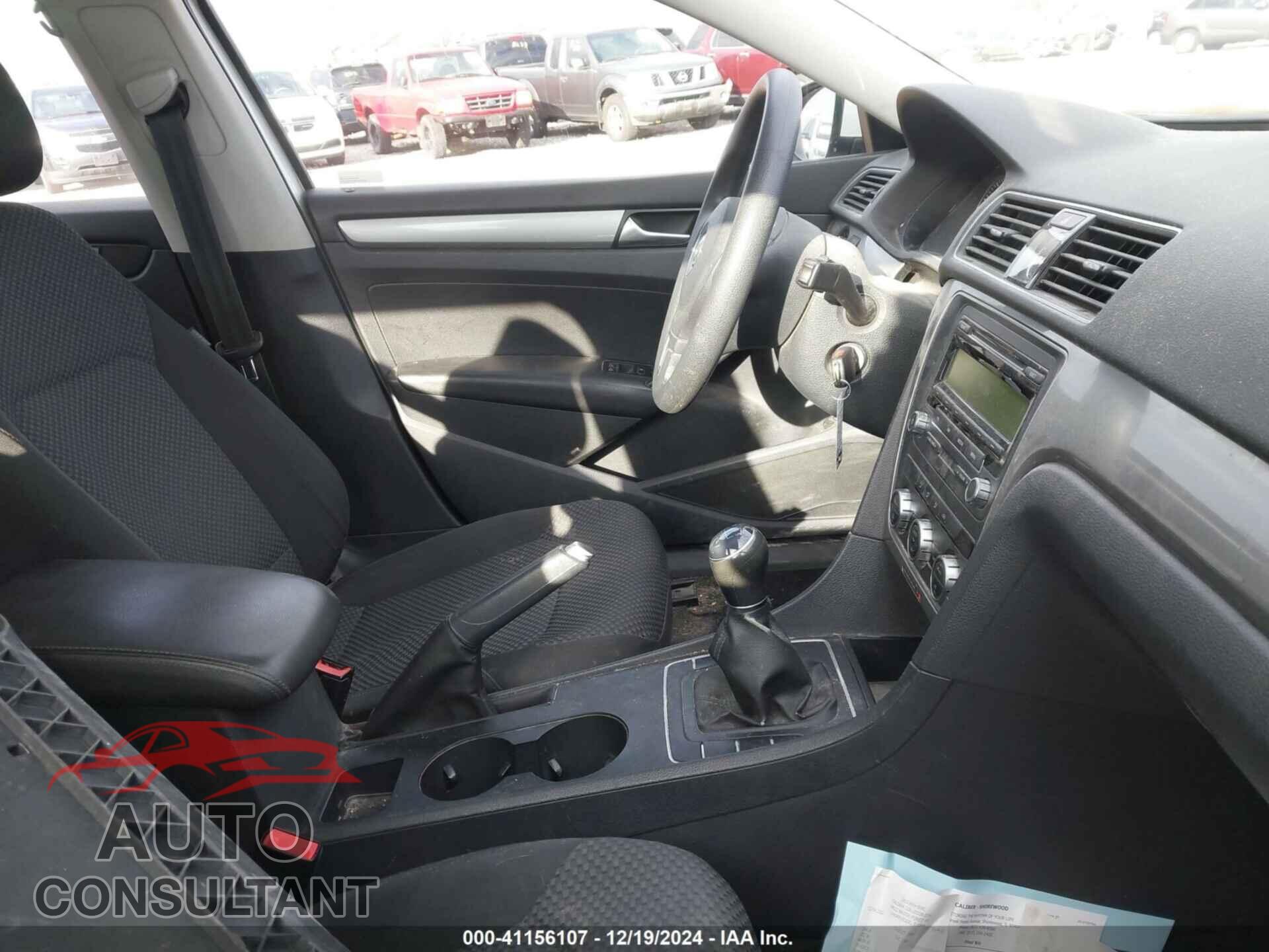 VOLKSWAGEN PASSAT 2012 - 1VWAP7A37CC005245