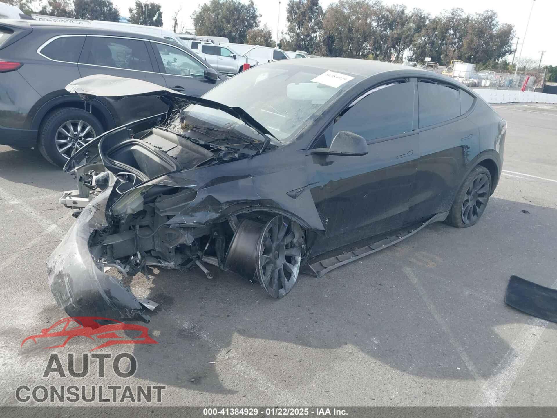 TESLA MODEL Y 2023 - 7SAYGDEE9PF874484