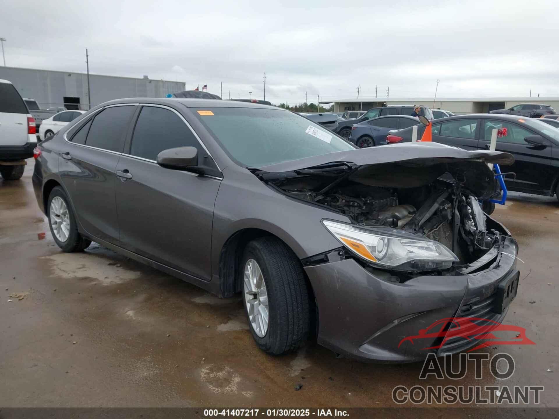TOYOTA CAMRY 2016 - 4T4BF1FK8GR524507