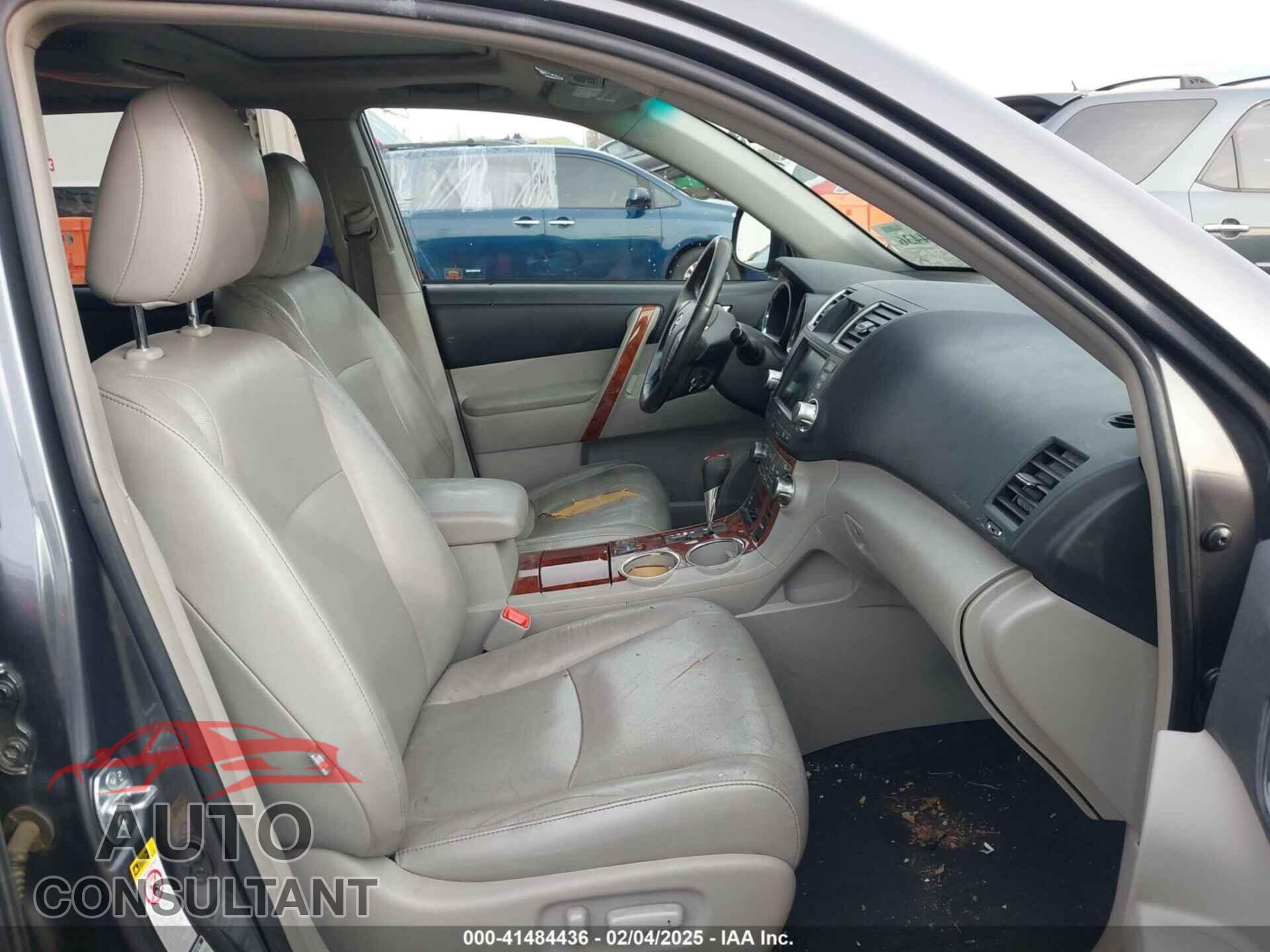 TOYOTA HIGHLANDER 2011 - 5TDDK3EH0BS049761