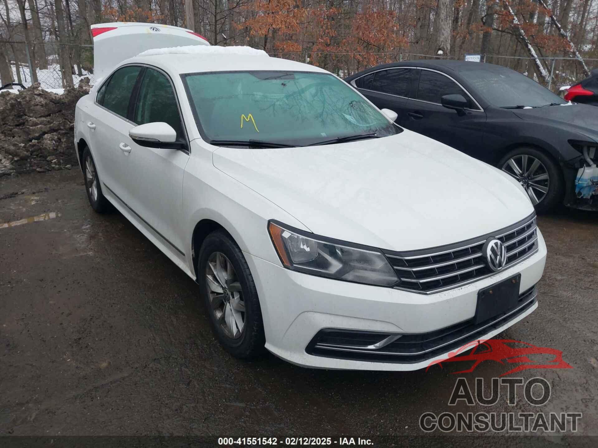 VOLKSWAGEN PASSAT 2016 - 1VWAT7A33GC022268