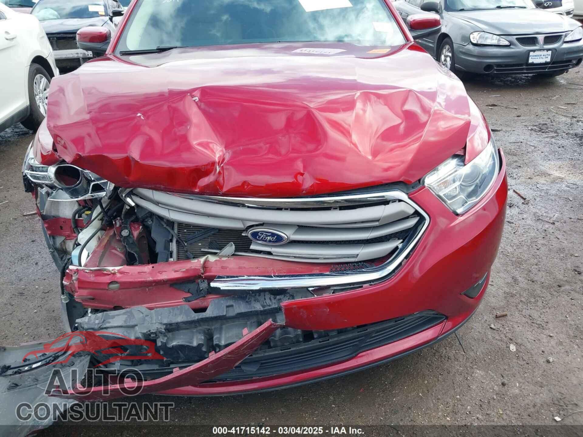 FORD TAURUS 2015 - 1FAHP2E84FG164916