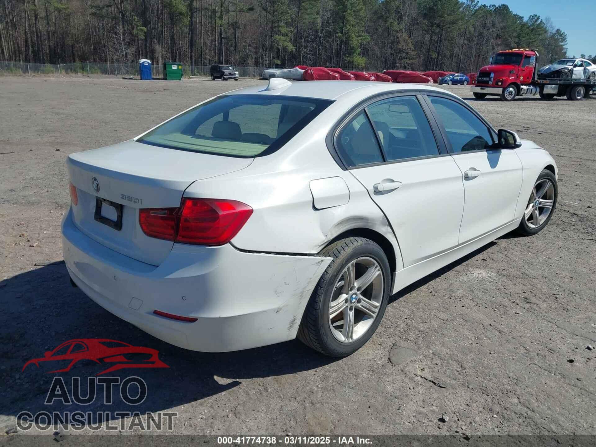 BMW 320I 2014 - WBA3B1C59EP678908