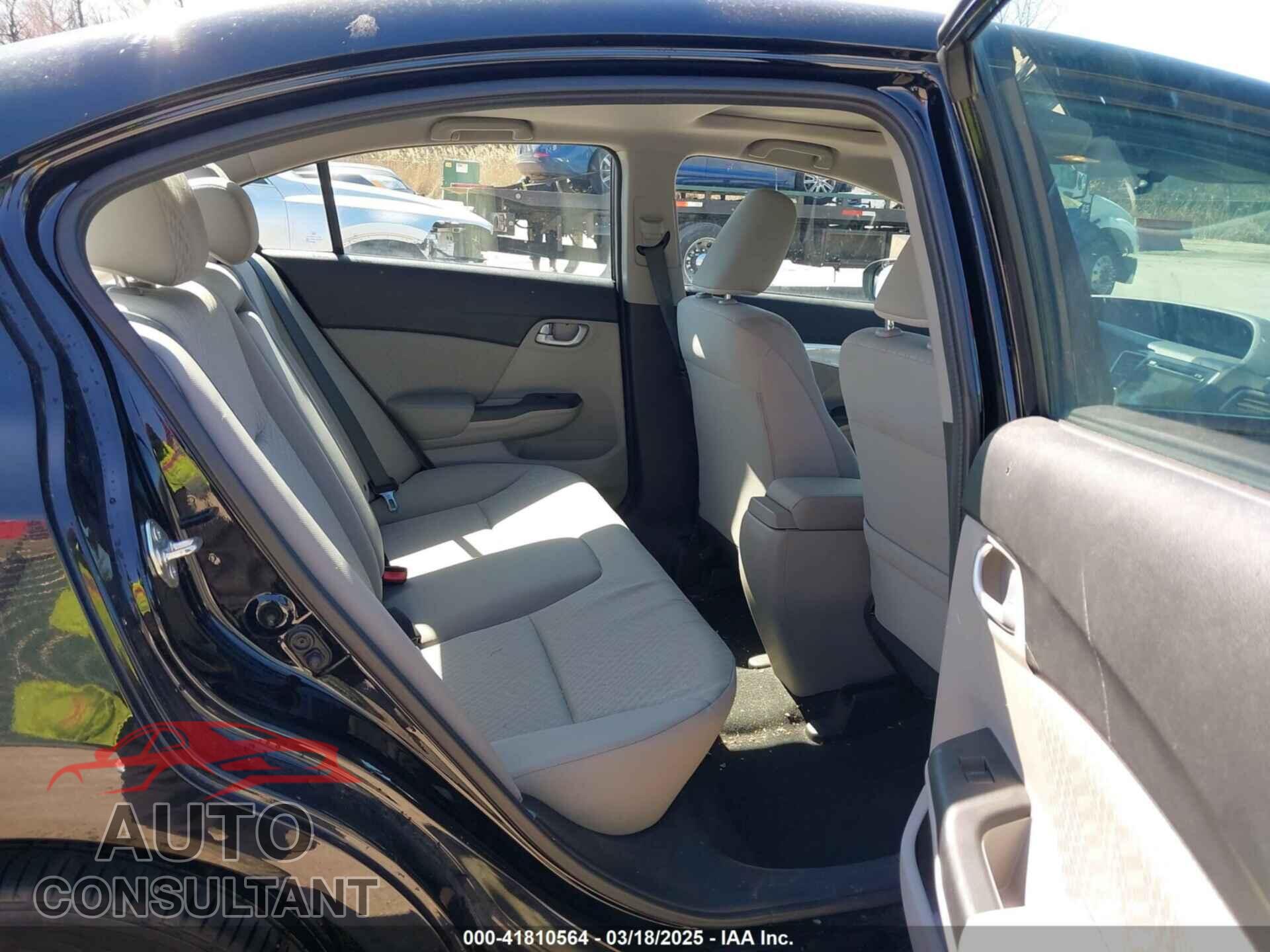 HONDA CIVIC 2014 - 19XFB2F82EE259259