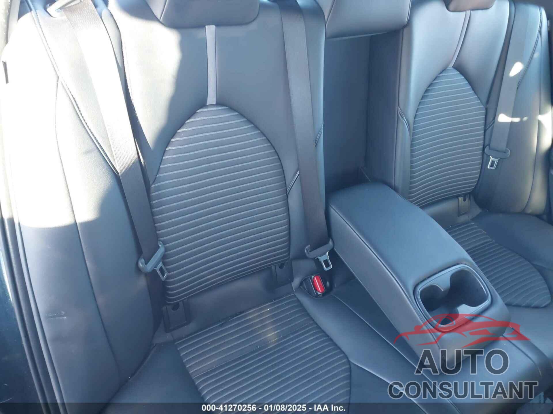 TOYOTA CAMRY 2019 - 4T1B11HK0KU847979