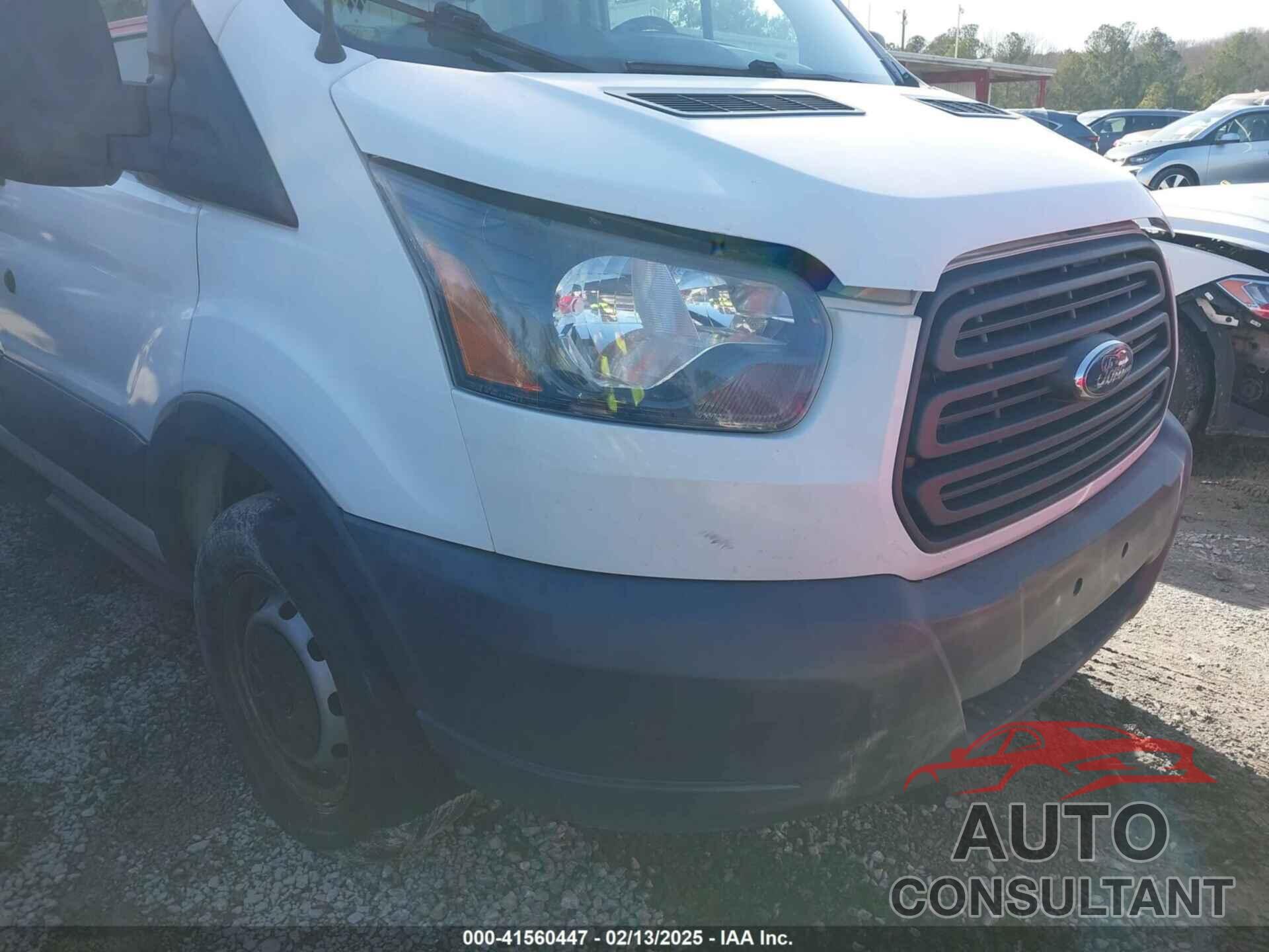 FORD TRANSIT-250 2018 - 1FTYR3XM4JKA16579