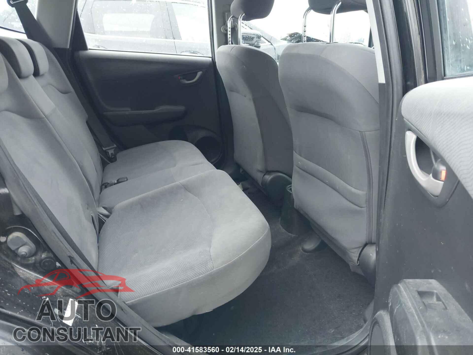 HONDA FIT 2010 - JHMGE8H2XAS027277