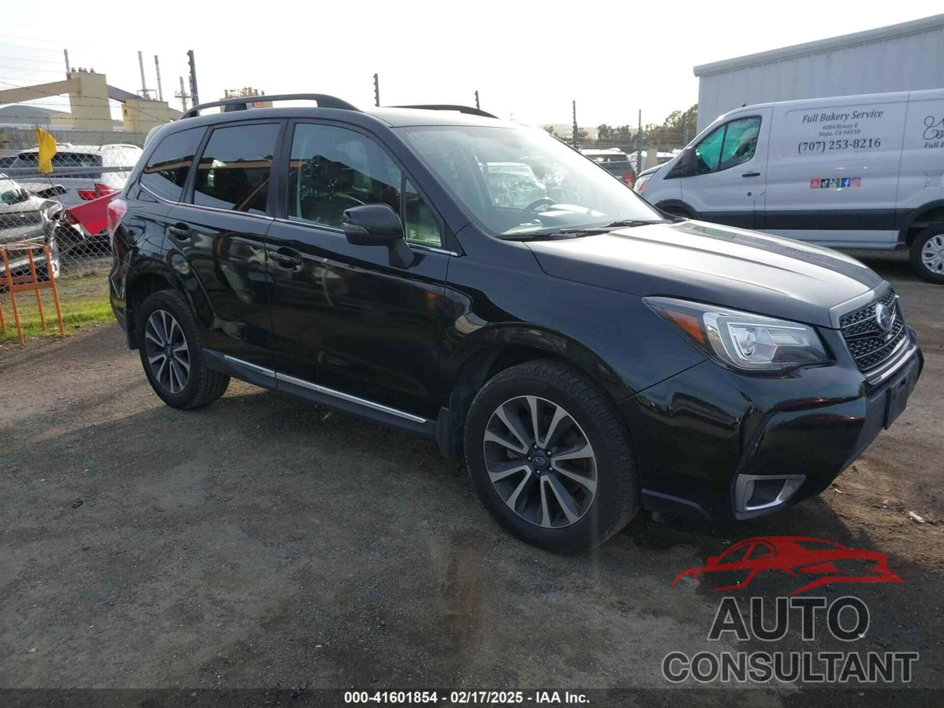 SUBARU FORESTER 2018 - JF2SJGWC6JH584327