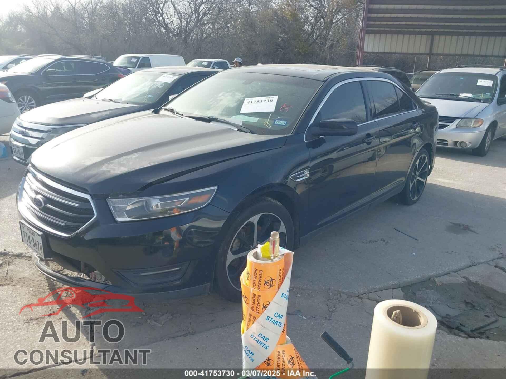 FORD TAURUS 2016 - 1FAHP2E80GG132126