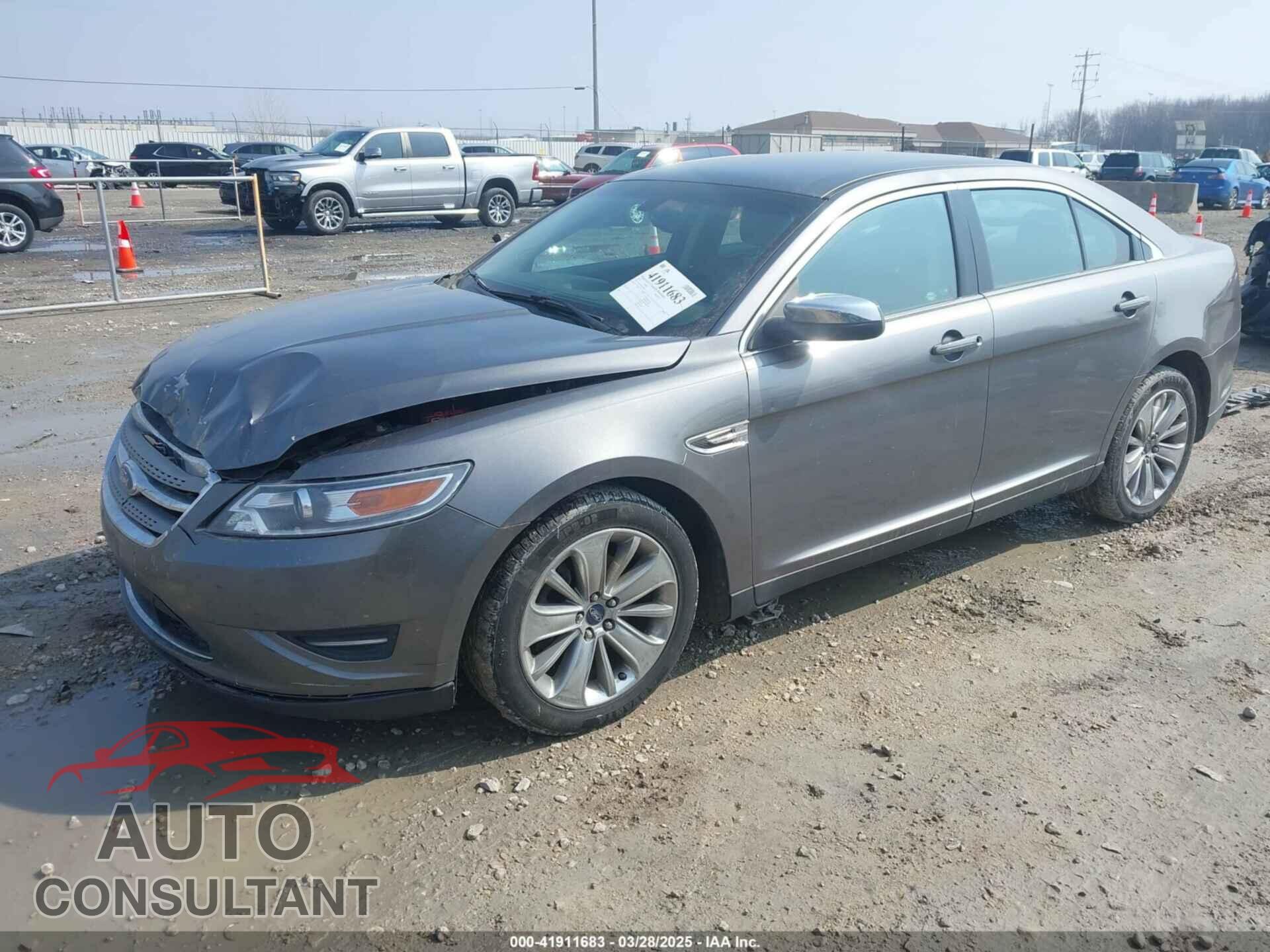 FORD TAURUS 2011 - 1FAHP2FW5BG163152