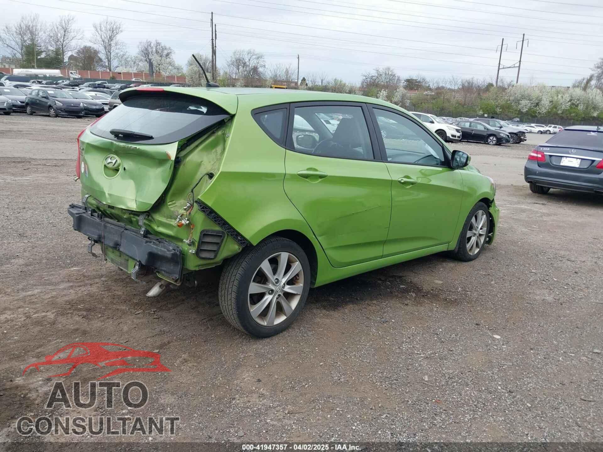 HYUNDAI ACCENT 2013 - KMHCU5AE1DU118738