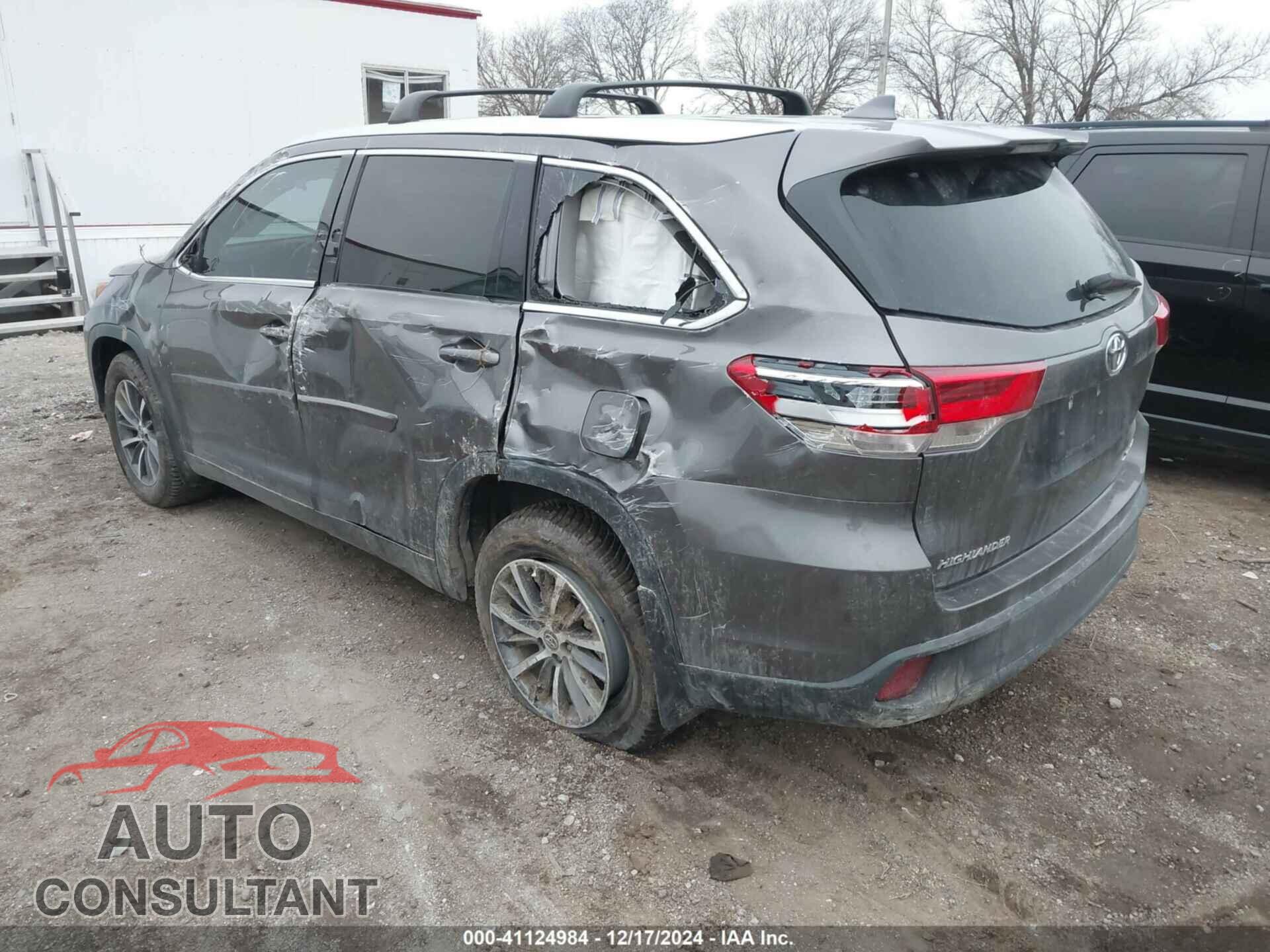 TOYOTA HIGHLANDER 2017 - 5TDJZRFH4HS403645