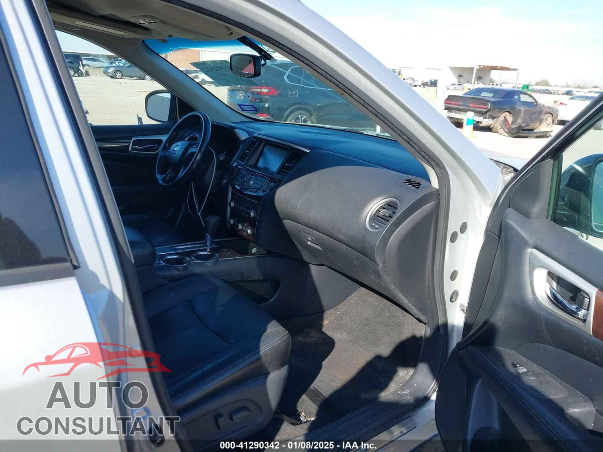 NISSAN PATHFINDER 2013 - 5N1AR2MN0DC603493