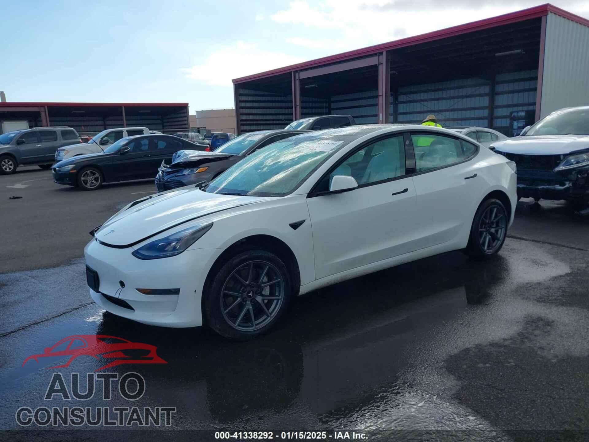 TESLA MODEL 3 2023 - 5YJ3E1EA8PF395109