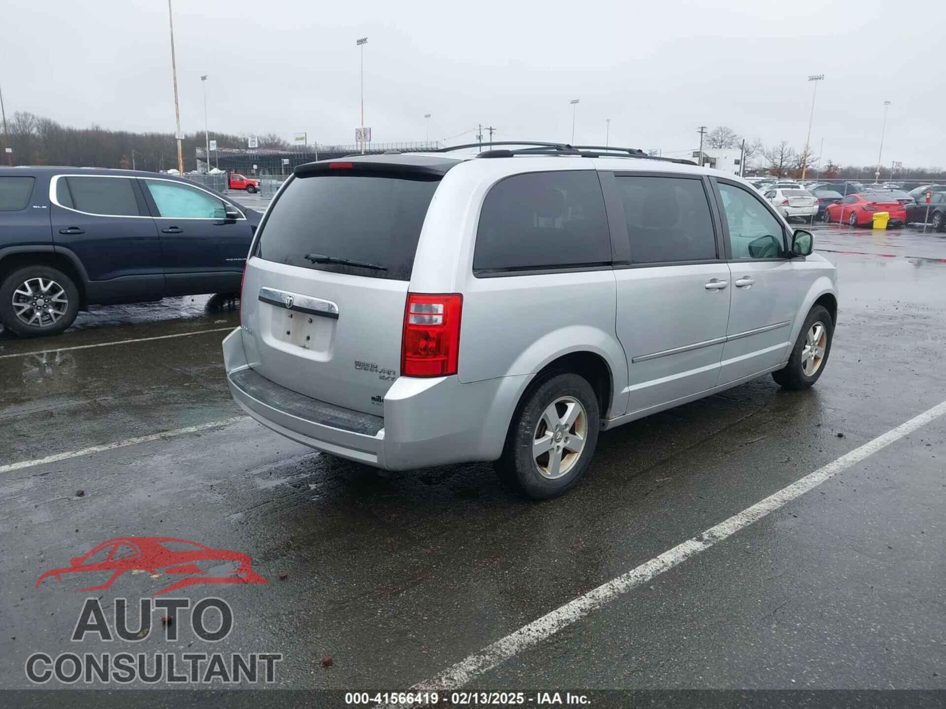 DODGE GRAND CARAVAN 2010 - 2D4RN5D19AR433013
