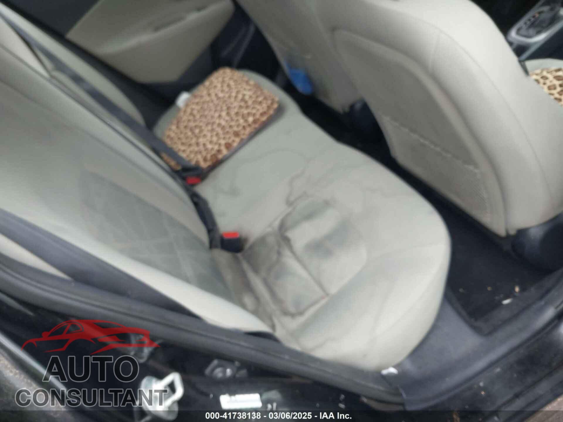 KIA RIO 2014 - KNADM4A30E6370372