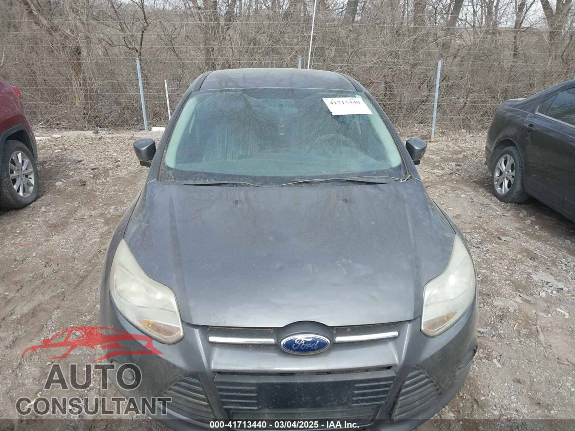 FORD FOCUS 2014 - 1FADP3F22EL117713