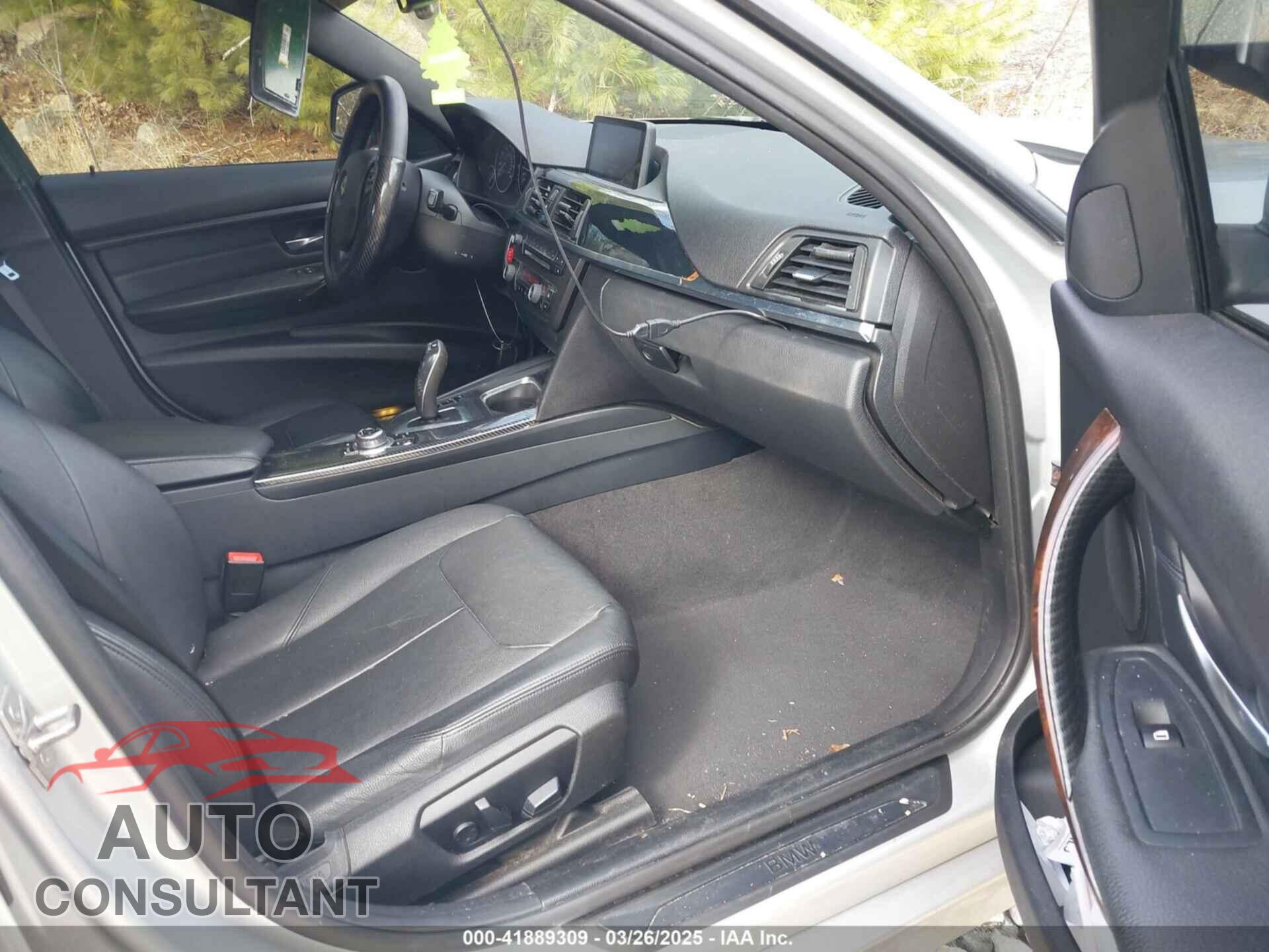 BMW 328I 2013 - WBA3B5C53DF595437