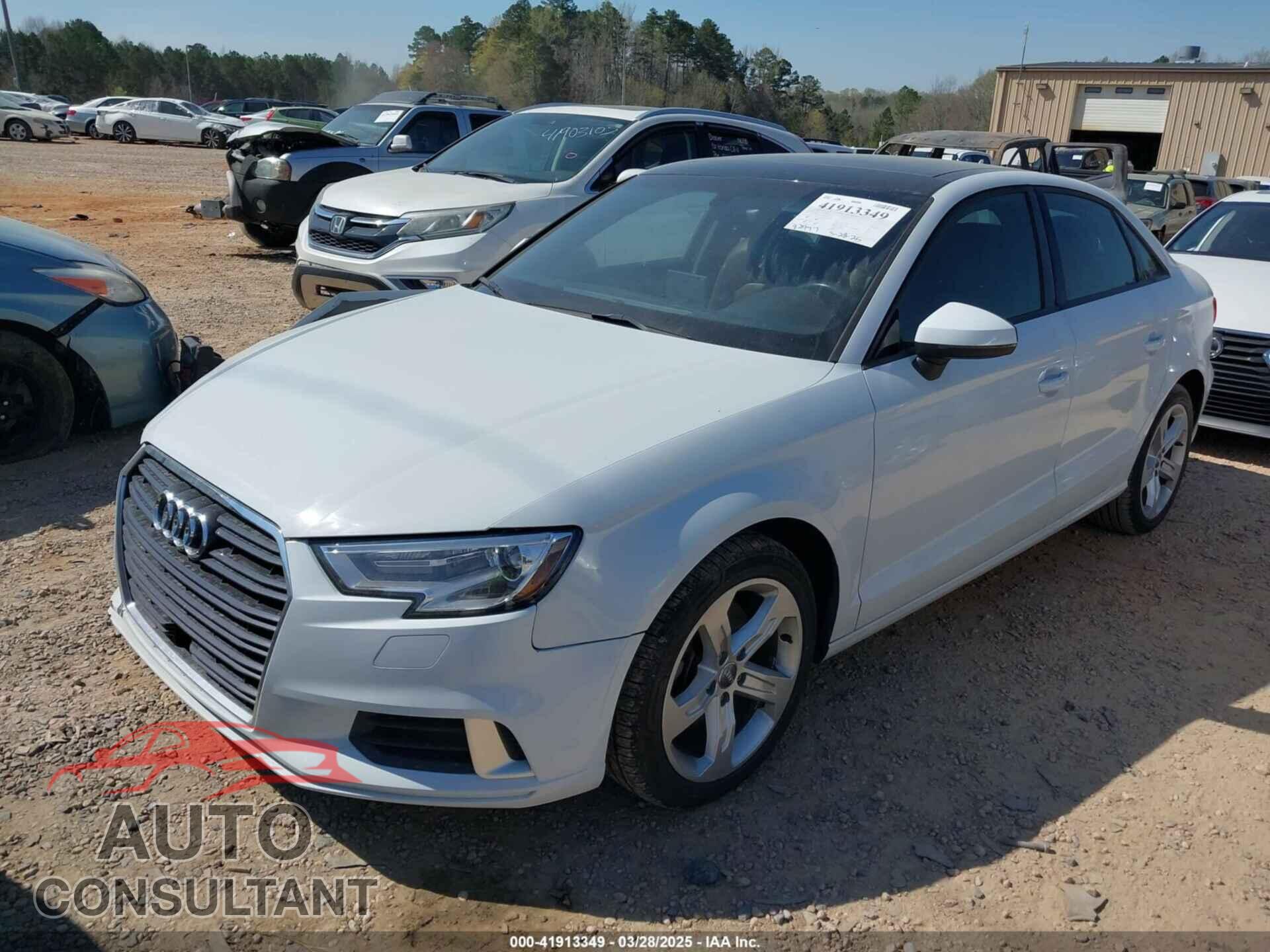 AUDI A3 2018 - WAUAUGFF5J1052777