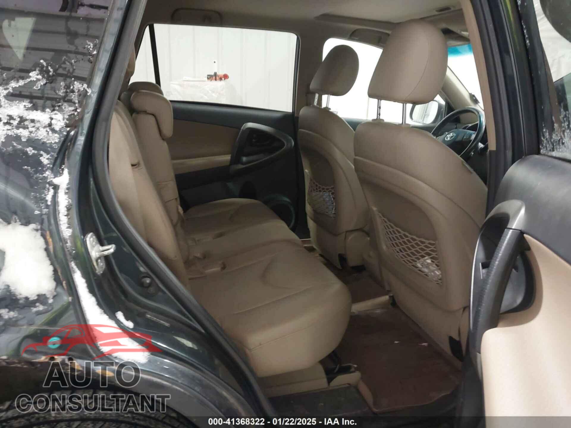 TOYOTA RAV4 2011 - 2T3DF4DV4BW086781