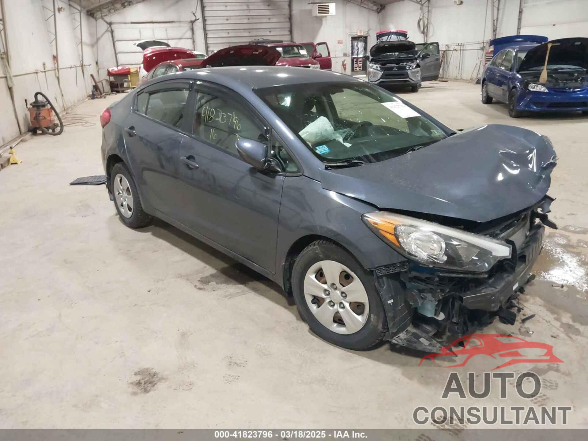 KIA FORTE 2016 - KNAFX4A69G5541459