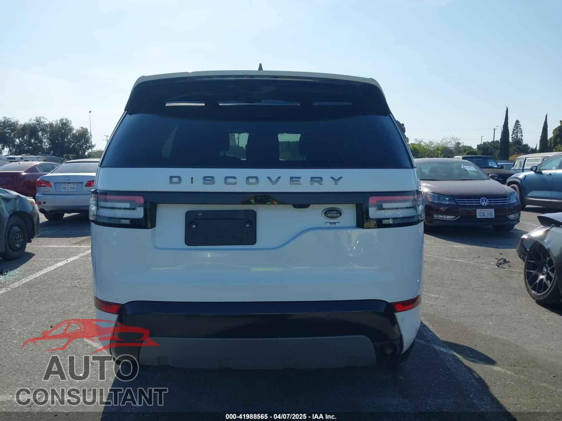 LAND ROVER DISCOVERY 2017 - SALRGBBV7HA046897